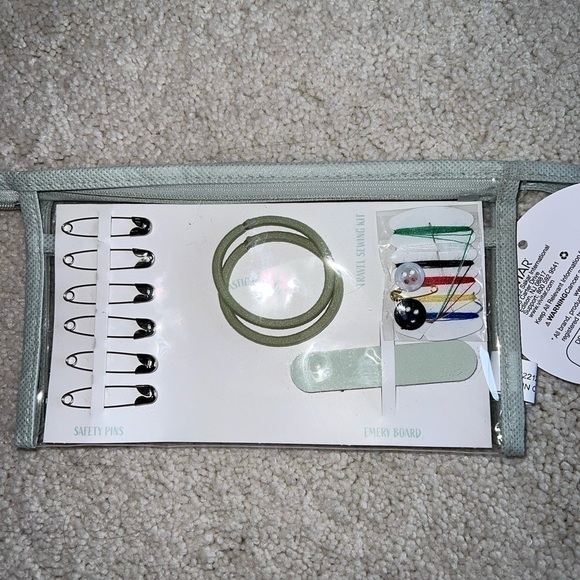 NWT Emergency Kit Bundle - Picture 1 of 4